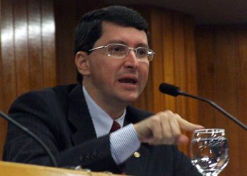 Krebs ressalta o risco e inconstitucionalidade de policiais temporários / Foto: Reprodução-Facebook