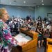 A teórica feminista Carole Pateman, reconhecida mundialmente pela produção acadêmica no campo da Participação e Teoria Democrática, durante o painel Pequim+20 Mais Mulheres na Política. / Foto: Marcelo Camargo