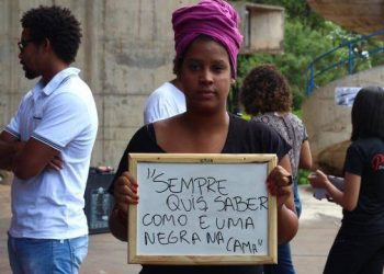 Além de racistas, os comentários que as mulheres negras recebem também são machistas / Foto: