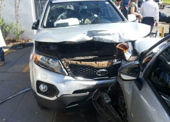 Perseguição terminou em acidente no Setor Pedro Ludovico (Foto: Divulgação PM)