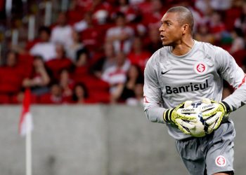 Dida ainda não jogou nesta temporada
