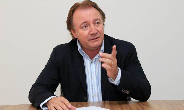 Empresário Júnior Friboi pode ser expulso do PMDB hoje