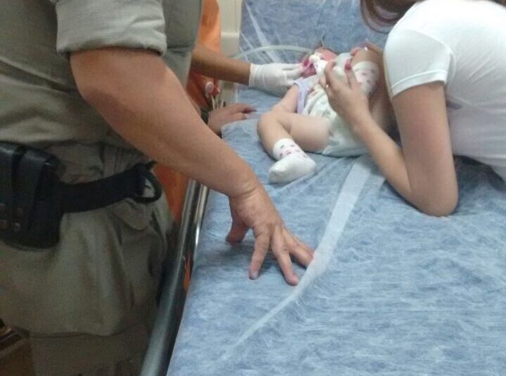 Criança é socorrida e levada para o Samaritano