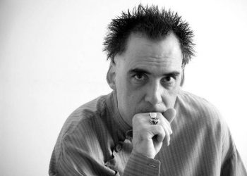 Arnaldo Antunes fez parte das bandas Titãs e Tribalistas