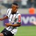 Malcom está no time profissional desde ano passado