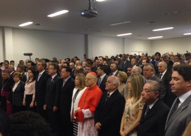 Solenidade teve a presença de várias figuras notáveis (Foto: Divulgação)