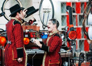 Grupo Circo Amarillo apresenta o espetáculo Clake (Foto: Divulgação)