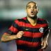 Adriano foi o grande destaque do Flamengo no Brasileirão 2009