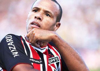 Luis Fabiano é o terceiro maior artilheiro do São Paulo com 206 gols