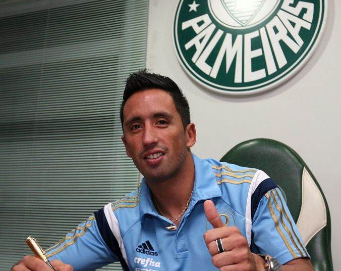 Barrios ainda não marcou com a camisa do clube paulista (Foto: Site Palmeiras)