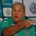 Hélio dos Anjos não poupou críticas ao atacante Erik