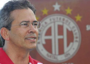 Presidente do América falou demais