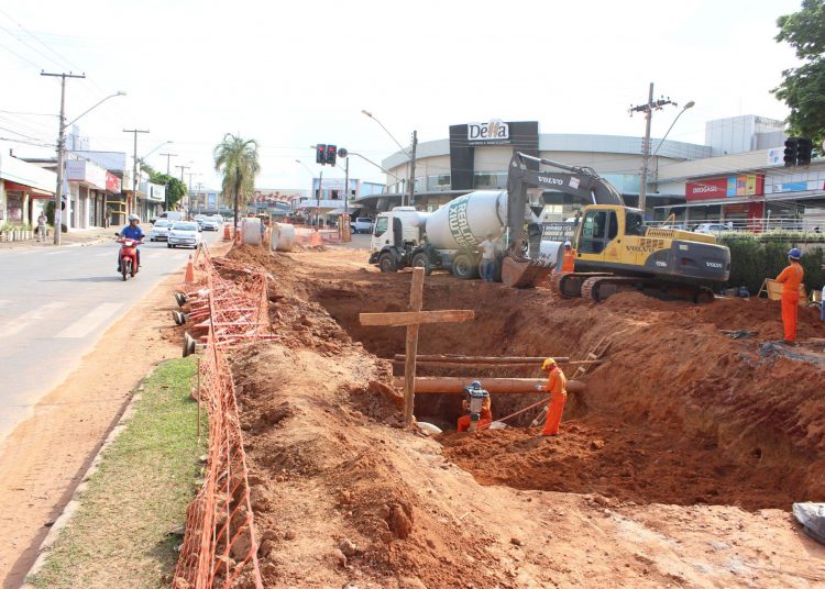 Avenida T-7 deve ficar pronta no final de outubro (Foto: Guilherme Coelho)