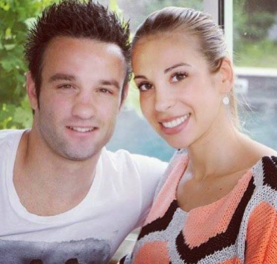 Valbuena e a companheira,