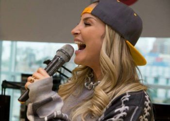 A produção de Claudia Leitte ainda não se pronunciou a respeito da notícia / Foto: site da cantora