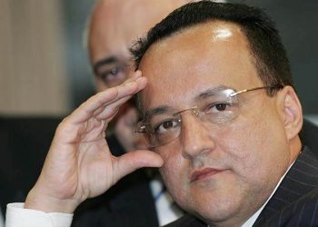 Carlos Cachoeira foi condenado a três anos prisão