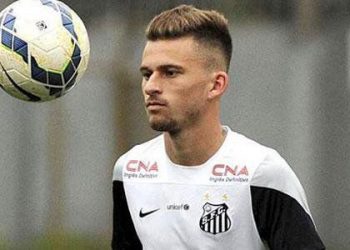 Lucas Lima é titular absoluto do Santos