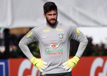 Alisson assumiu titularidade do gol da seleção