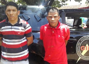 Suspeitos preso pela polícia (Foto: Divulgação PM)
