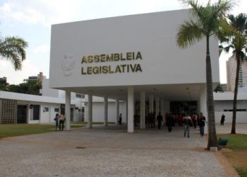 A medida visa colocar pressão nos parlamentares