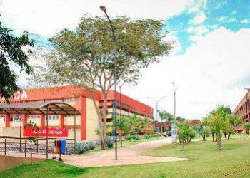 UniEvangélica, em Anápolis, tem um dos principais cursos de medicina do Estado (Foto: Reprodução)