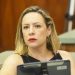 Deputada sai em defesa dos servidores da Segurança Pública
