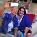 Xuxa faz selfie com