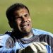 A imagem que fica é a de um Harlei isolado com o celular no ouvido, amigo do todo-poderoso Hailé, mas distante, muito distante da comissão técnica e dos jogadores / Foto: reprodução TV Anhanguera