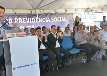Governador discursou durante entrega da obra (Foto: Divulgação)