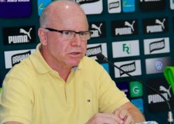 Rassi deve continuar no comando até o final de 2017