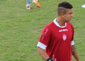 Vítor Simon teve proposta atraente do Avaí (Foto: Reprodução)
