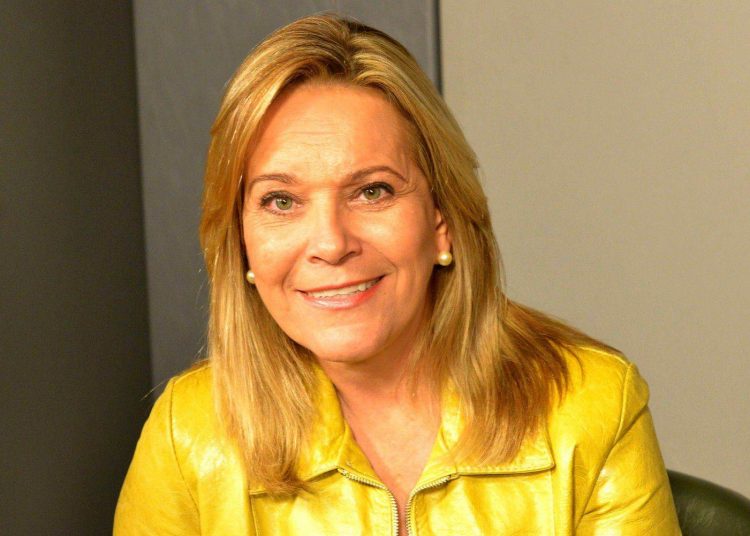 Secretária da Semira e ex-prefeita de Valparaíso Leda Borges (Foto: Marcos Kennedy / Alego)