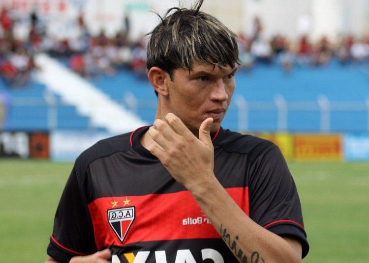 Atacante Júnior Viçosa segue no departamento médico do Atlético (Foto: Reprodução)