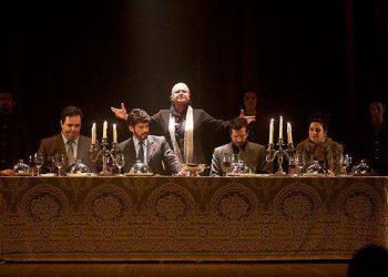 Vera Holtz protagoniza peça shakespeariana (Foto: Divulgação)