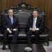 Presidente da Câmara Eduardo Cunha (PMDB-RJ) reunido com o presidente do Senado Renan Calheiros (PMDB-AL) para a entrega do processo de impeachment da Presidente Dilma Rousseff (Foto: 
Luis Macedo / Câmara dos Deputados)
