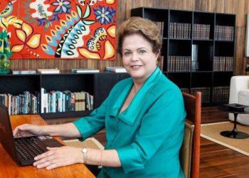 Presidente quer ganhar pontos de popularidade ao impedir restrições à banda larga (Foto: Reprodução)