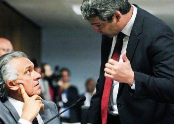 Senadores Ronaldo Caiado (DEM) e  Lindberg Farias (PT)
