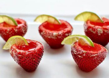 Morango Afrodisíaco com Tequila e Pimenta (Foto: Reprodução)