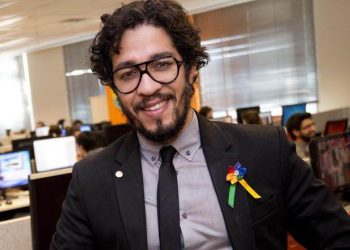 Jean Wyllys participa de colóquio em Goiânia (Foto: Reprodução)