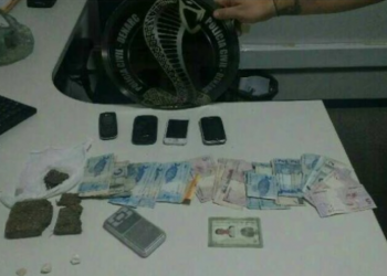 Flanelinhas forneciam drogas a muitos usuários da região (Foto: Divulgação/ Polícia Civil)