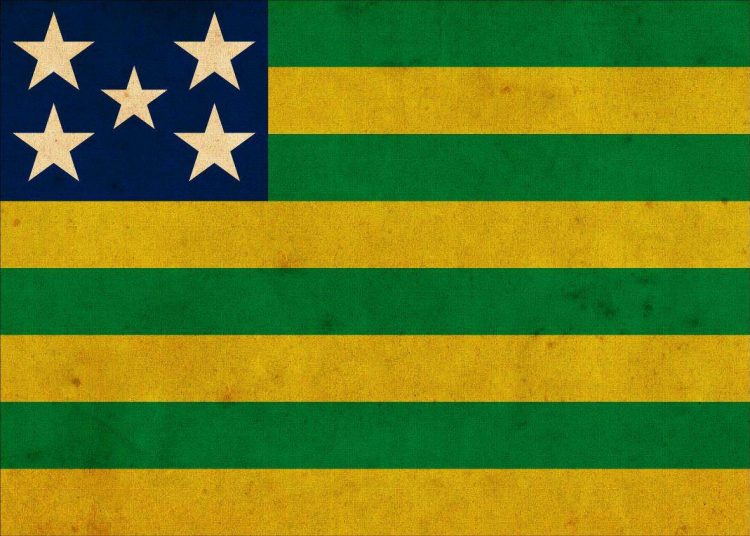 Abacaxi queimado na segurança em GO (Foto: Reprodução)