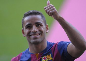 Douglas lamenta notícia sobre suposta lesão no glúteo (Foto: Reprodução)
