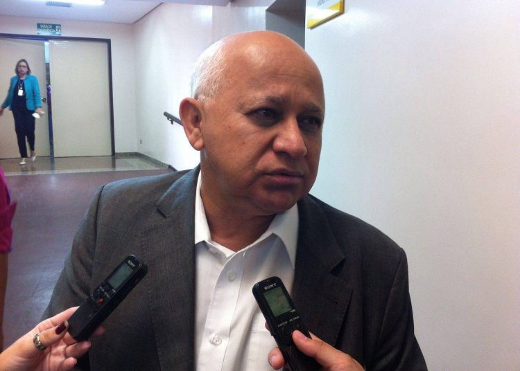 "Ele não foi só traído, ele foi golpeado por Iris Rezende, uma rasteira assustadora", afirmou o vereador da Rede | Foto: Guilherme Coelho/Folha Z
