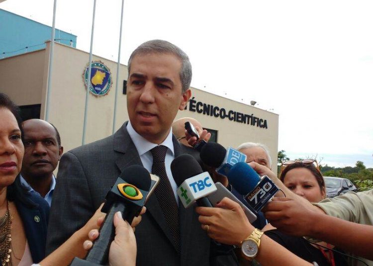 Vice-governador e secretário de Segurança Pública de Goiás, José Eliton (PSDB), falou de vários problemas no sistema prisional brasileiro | Foto: Guilherme Coelho/Folha Z
