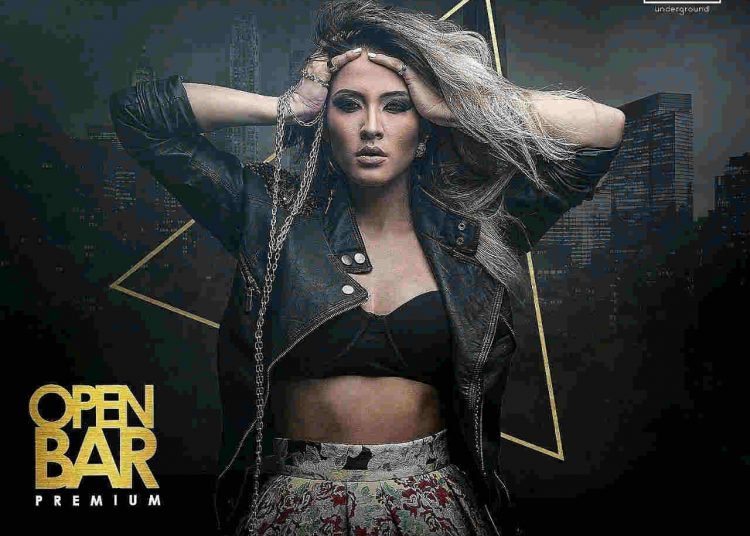 Thascya anima fim de semana na Mr. Jones| Foto: Divulgação