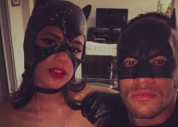 Neymar posta foto em rede social ao lado de Bruna Marquezine| Foto: Reprodução/Snapchat