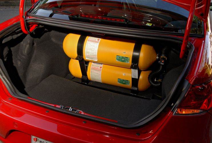 Carros a gás são alternativas mais econômicas do que os movidos a combustíveis fósseis | Foto: Reprodução