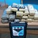 Tabletes de maconha foram encontrados com passageiro | Foto: Divulgação/PM