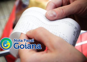 Moradora do Jardim Atlântico levou prêmio máximo da Nota Fiscal Goiana | Foto: Divulgação/Sefaz