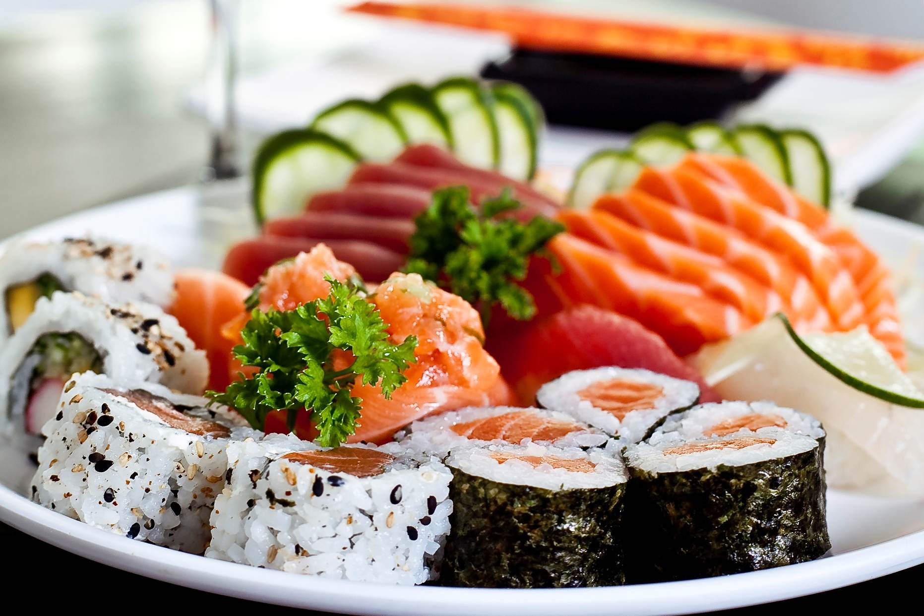 Comida japonesa chama a atenção pela delicadeza e harmonia na composição dos pratos | Foto: Reprodução